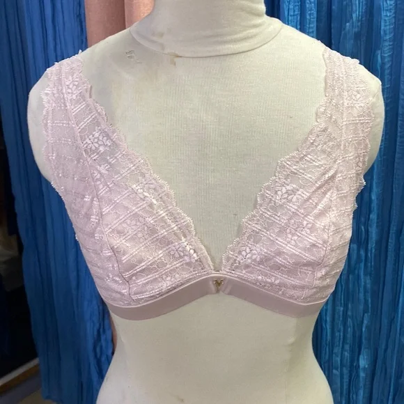 NWOT Victoria Secret bralette pale pink lace with satin line - Picture 1 of 7